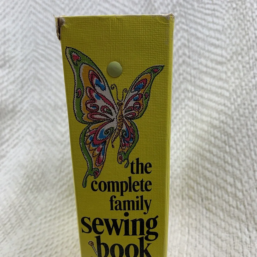 The Complete Family Sewing Book, Binder Style 1970s Beautiful Clear Instructions
